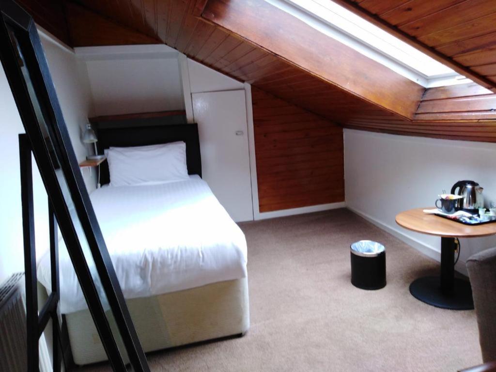 Onslow Bed And Breakfast Glasgow Exteriör bild